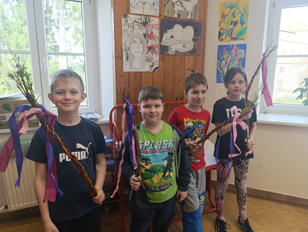 VELIKONOČNÍ PRÁZDNINY